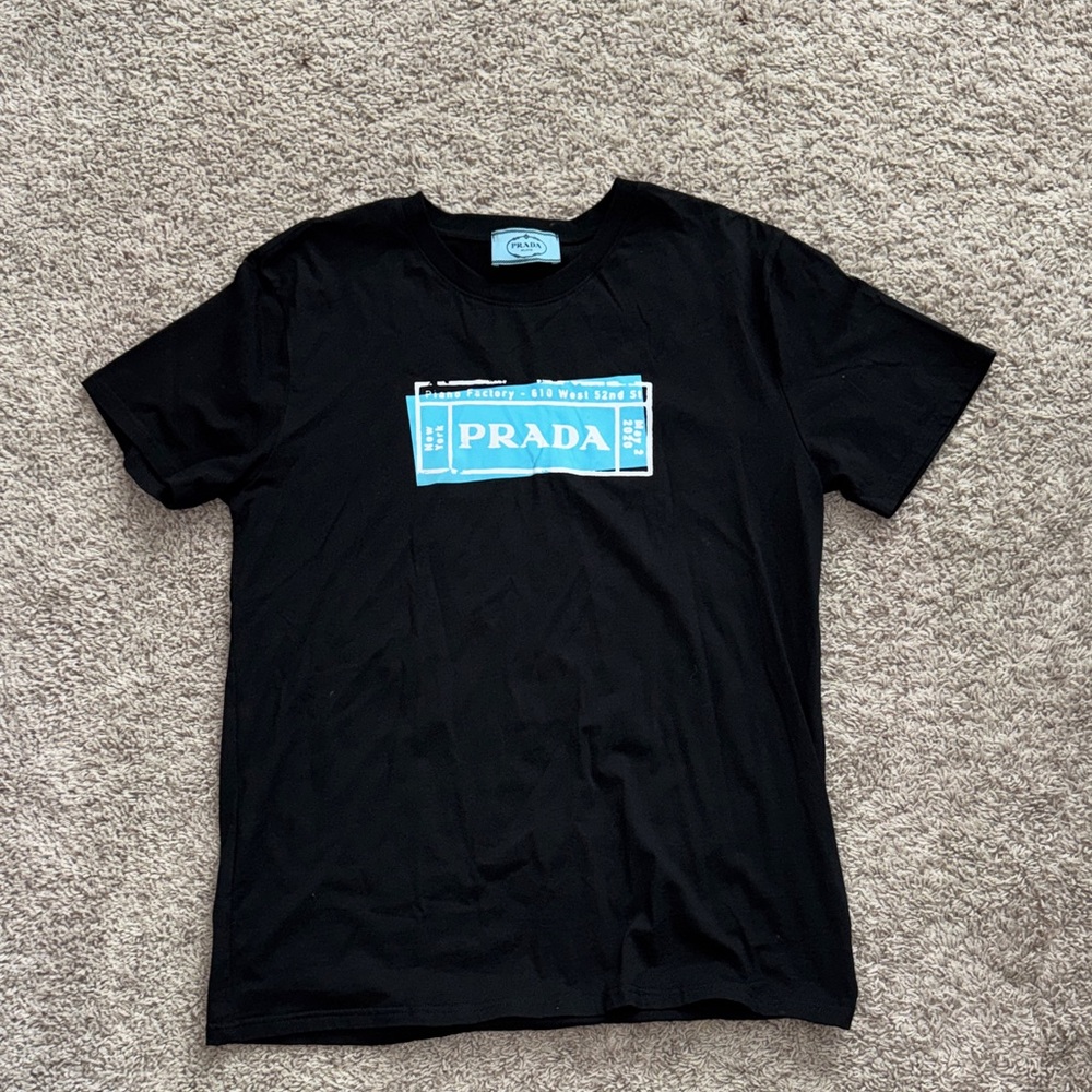 Women’s Black Short-Sleeve Tee with Turquoise Logo Panel